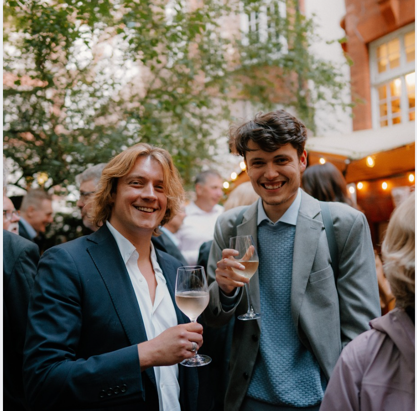 Young Readers Garden Drinks Party, Thursday 3 September, 6-9pm, 22 Old Queen St.
